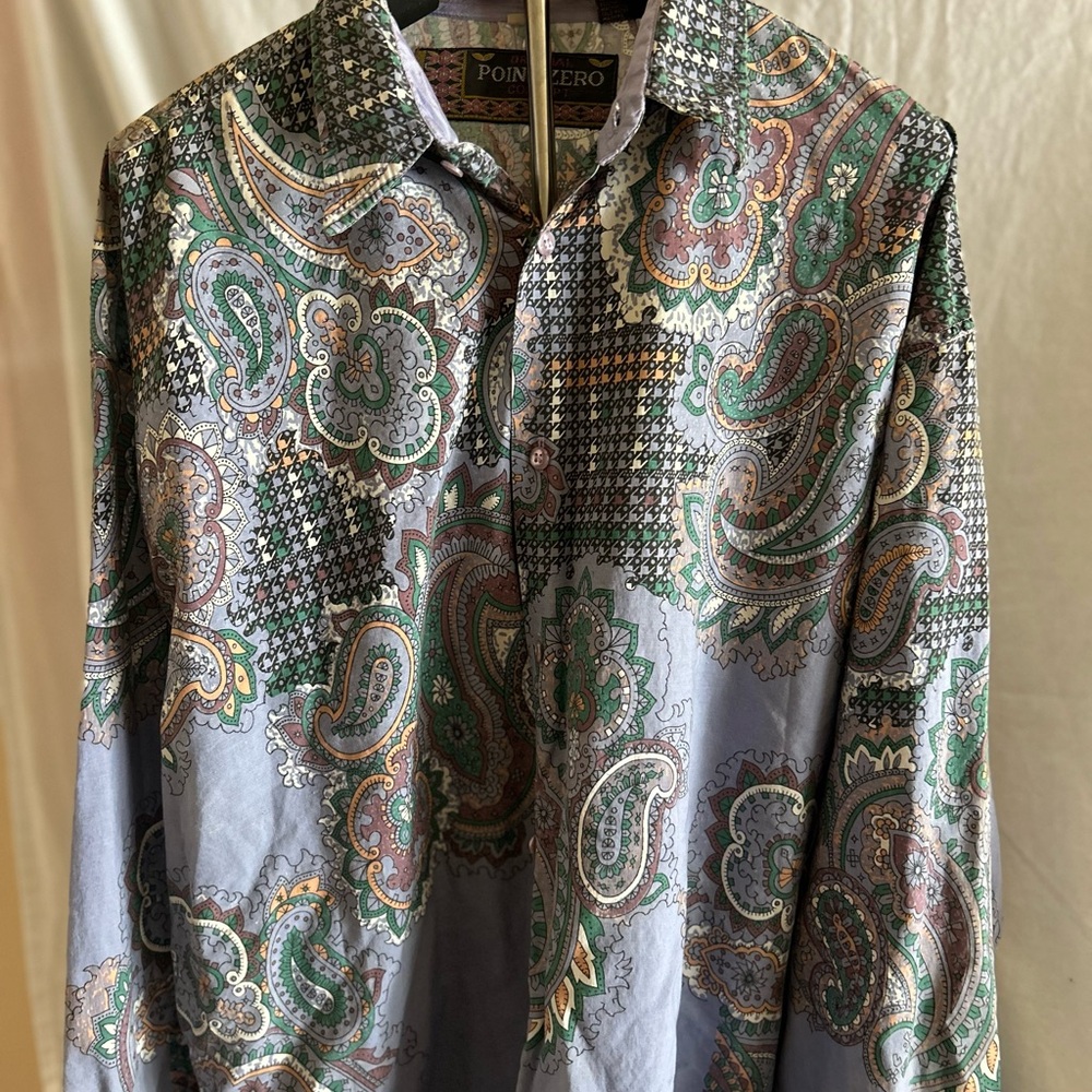 Point Zero Green and Blue Casual Button Down Shirt